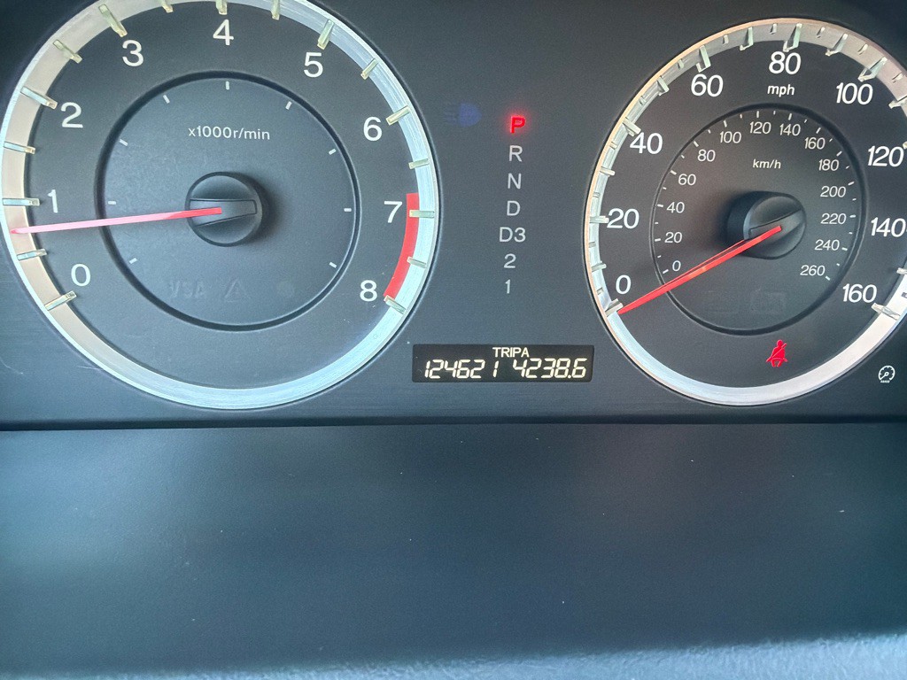 2009 Honda Accord Image 14