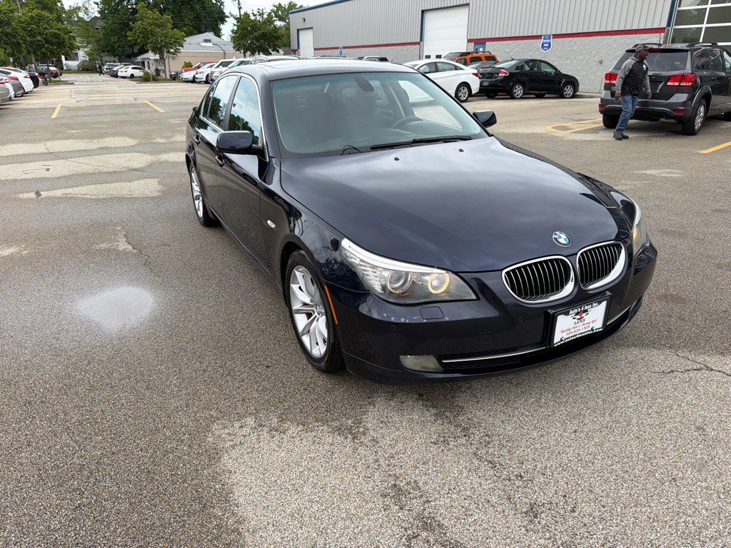 2008 BMW 5 Series Image 2