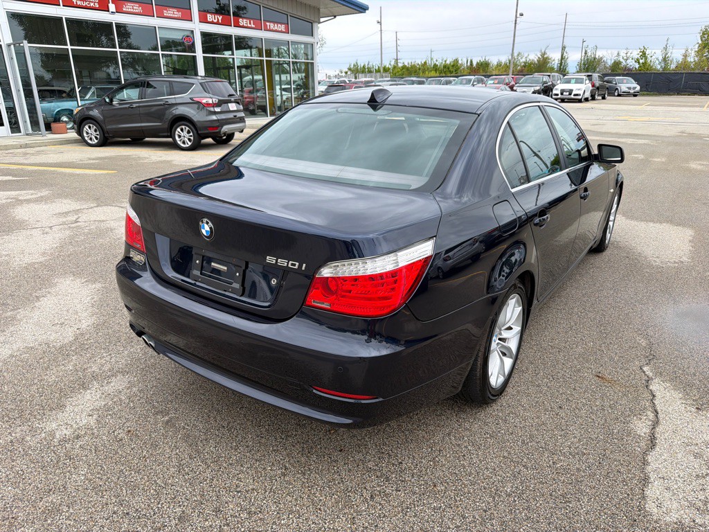 2008 BMW 5 Series Image 8