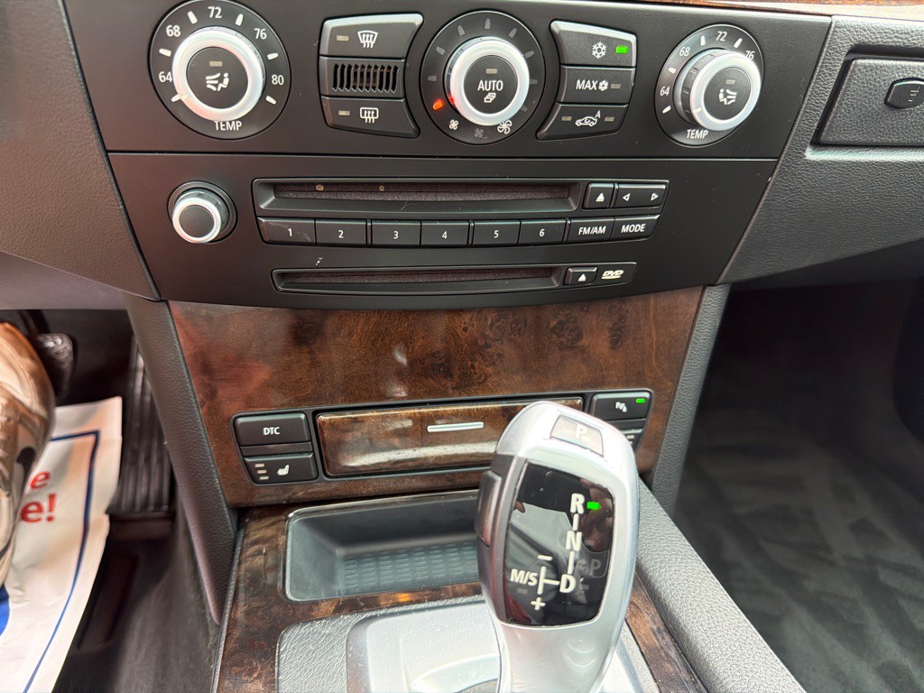 2008 BMW 5 Series Image 17