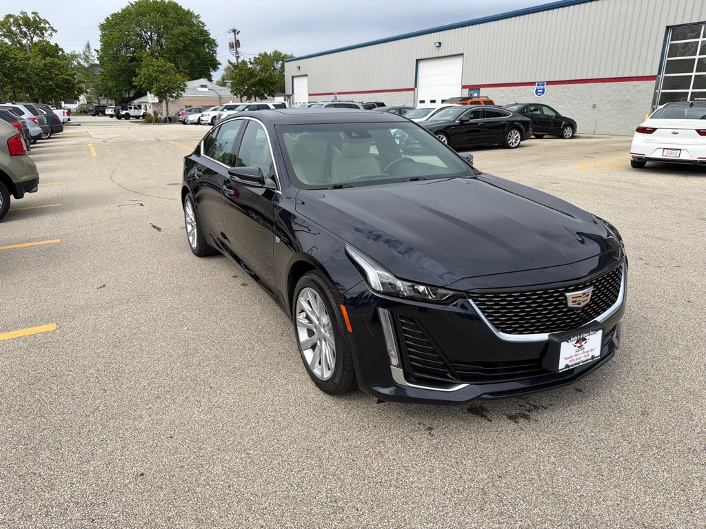 2021 Cadillac CT5 Image 2