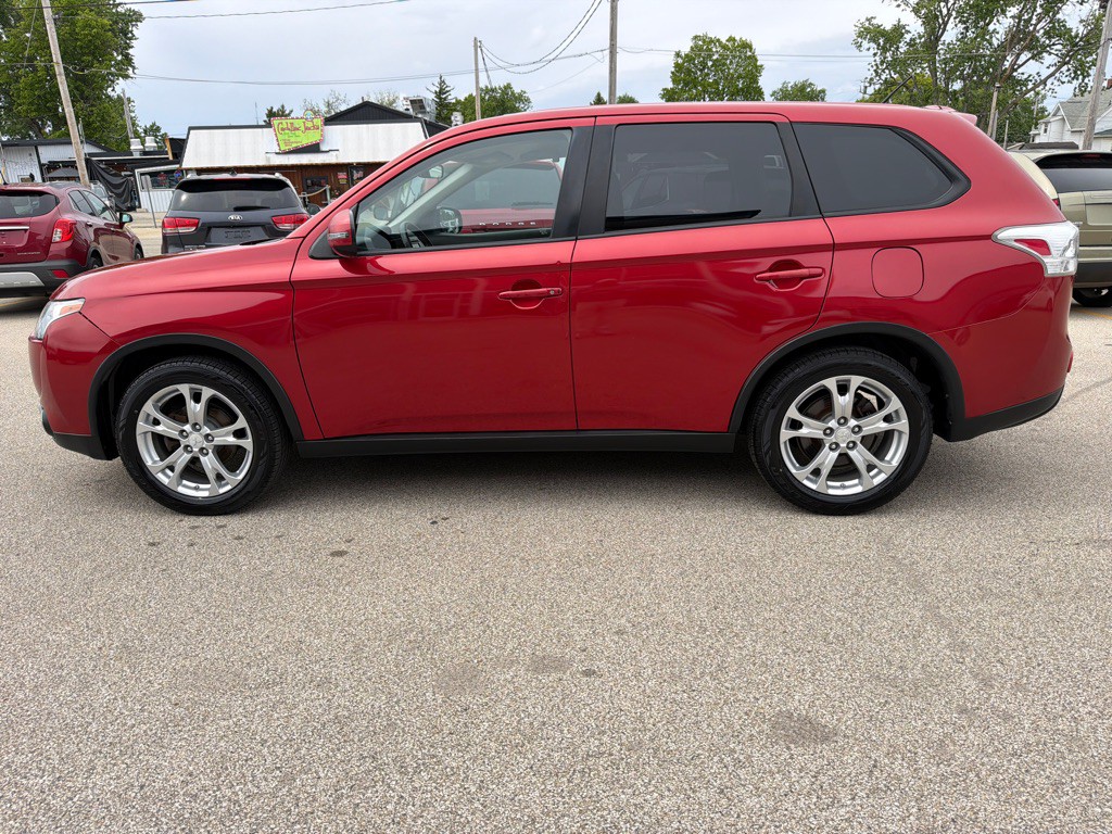 2015 Mitsubishi Outlander Image 5