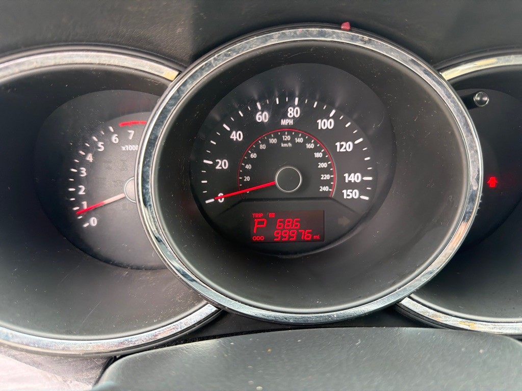2011 Kia Sorento Image 14