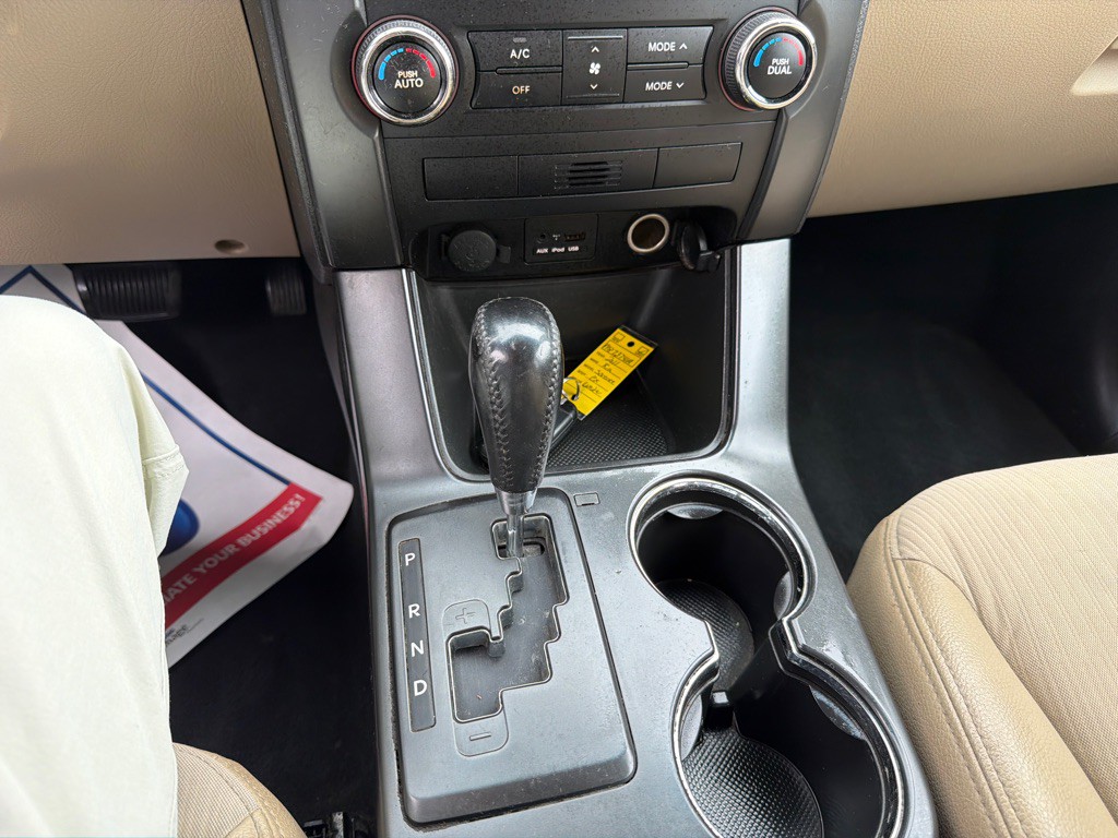 2011 Kia Sorento Image 16