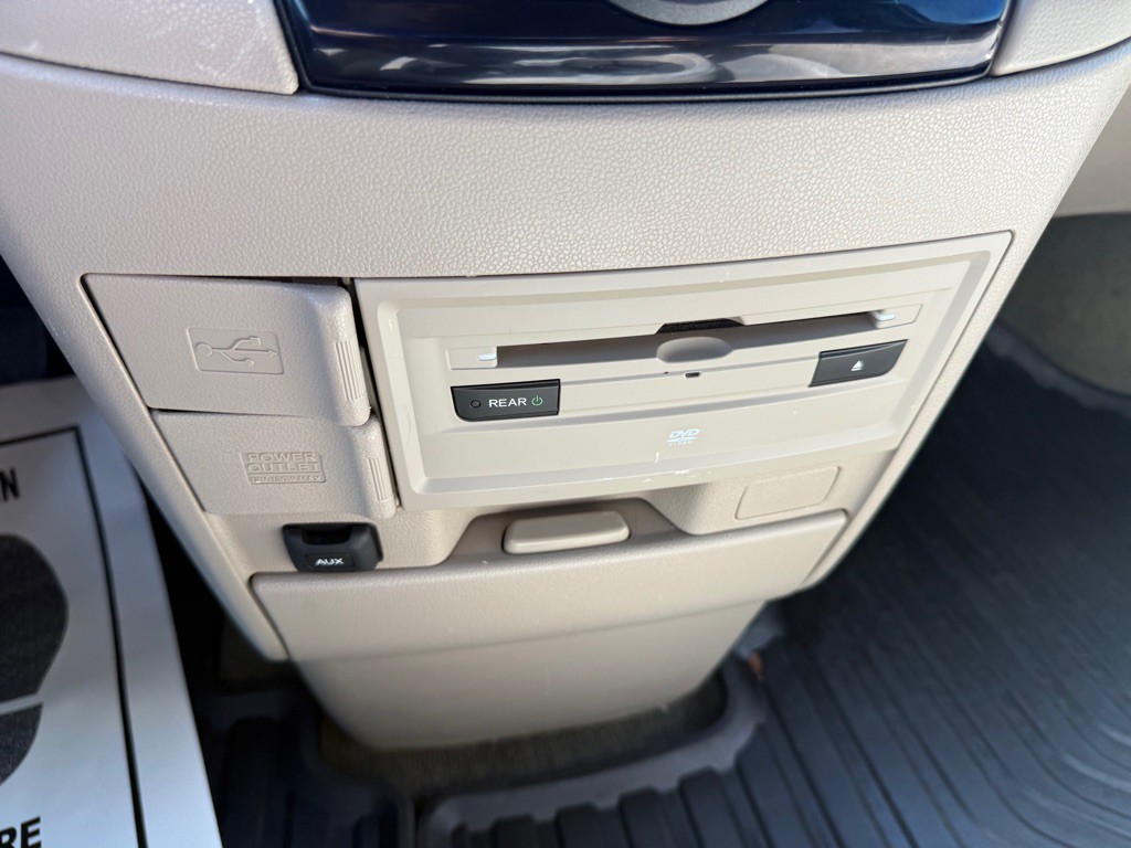 2017 Honda Odyssey Image 14