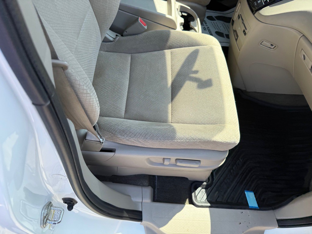 2017 Honda Odyssey Image 24