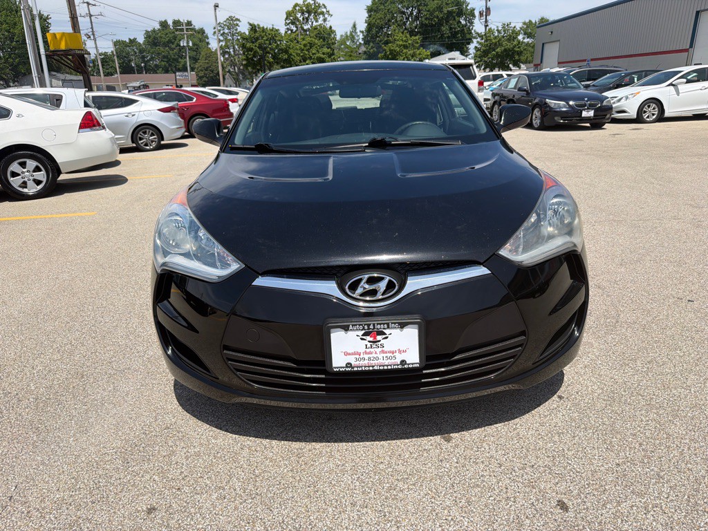 2015 Hyundai Veloster Image 3
