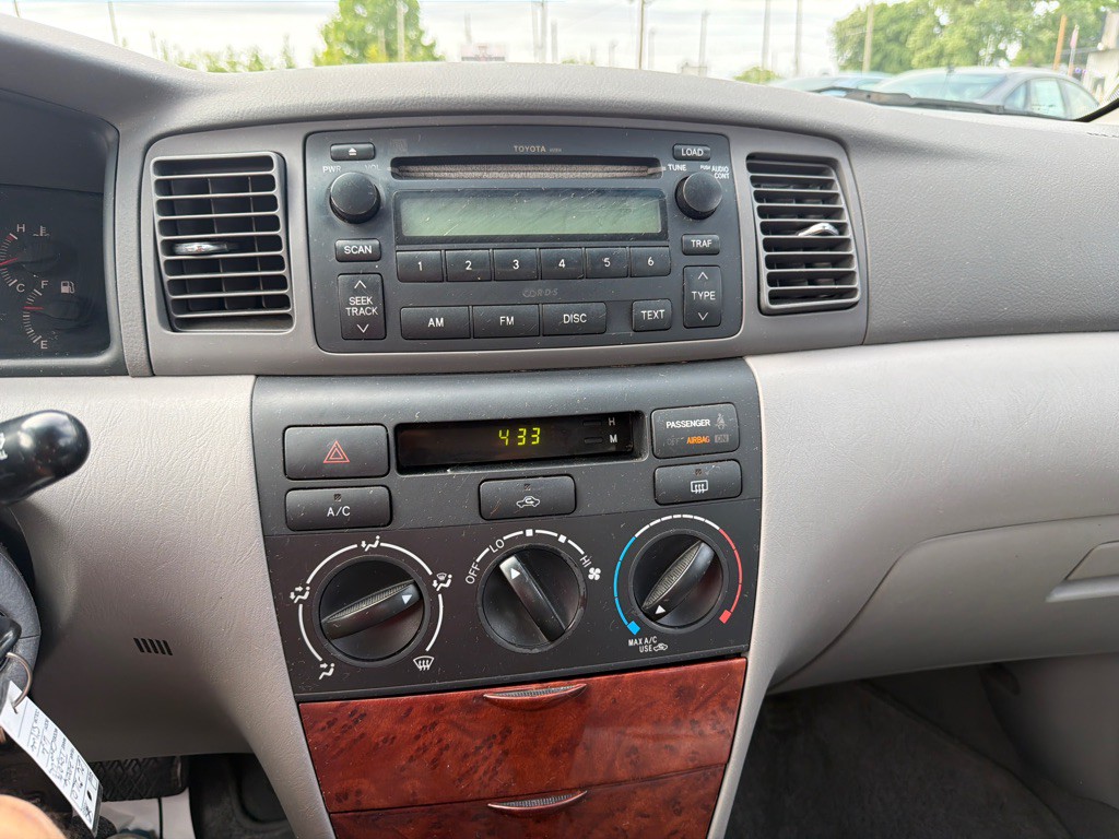 2006 Toyota Corolla Image 15