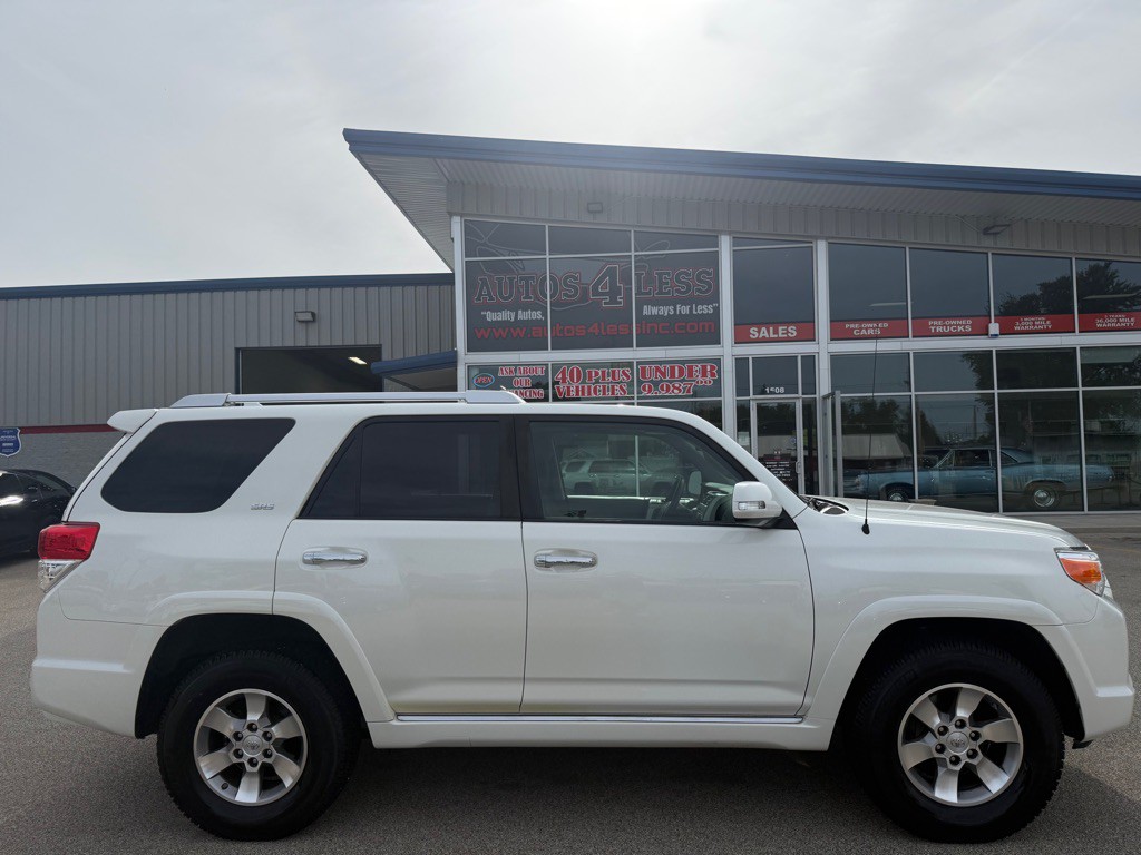 2010 Toyota 4Runner Image 1