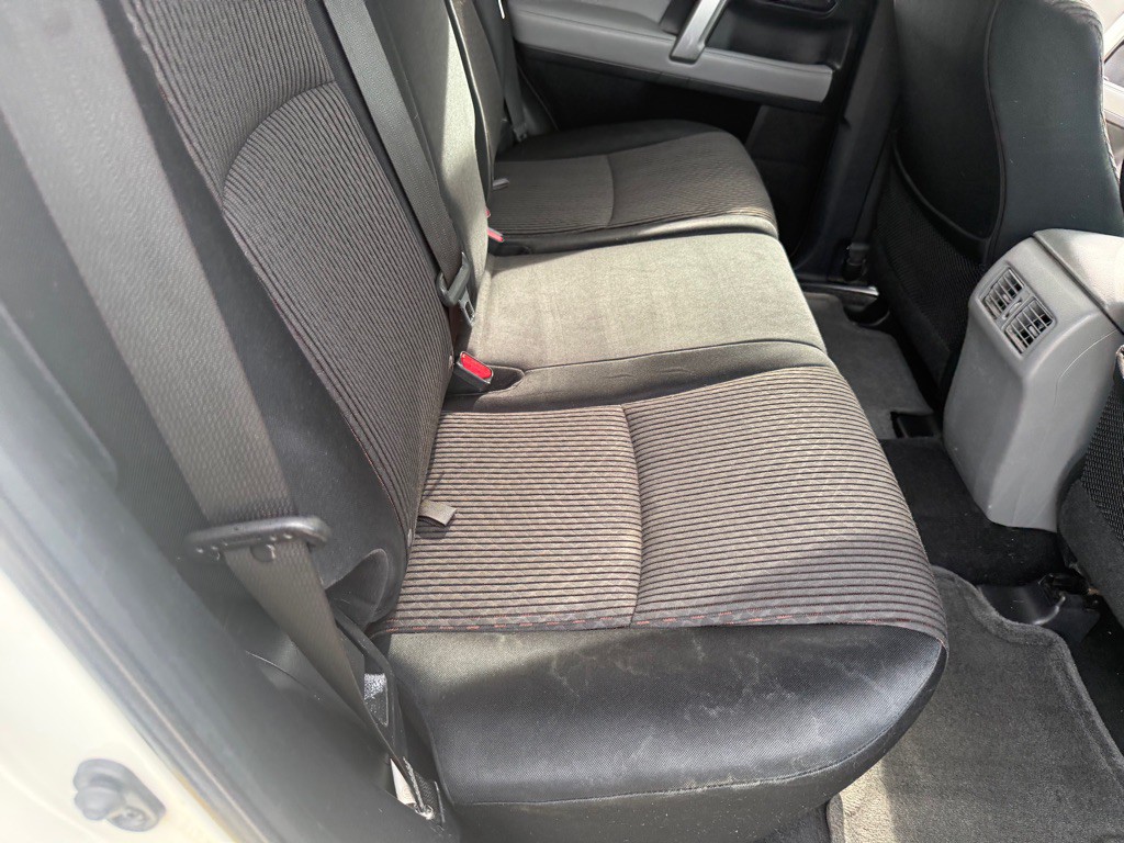 2010 Toyota 4Runner Image 20