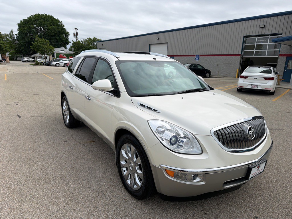 2012 Buick Enclave Image 2