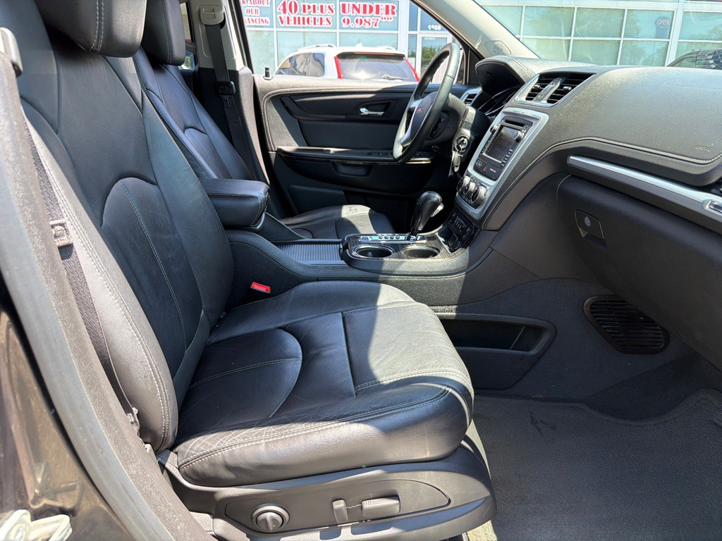 2015 GMC Acadia Image 10