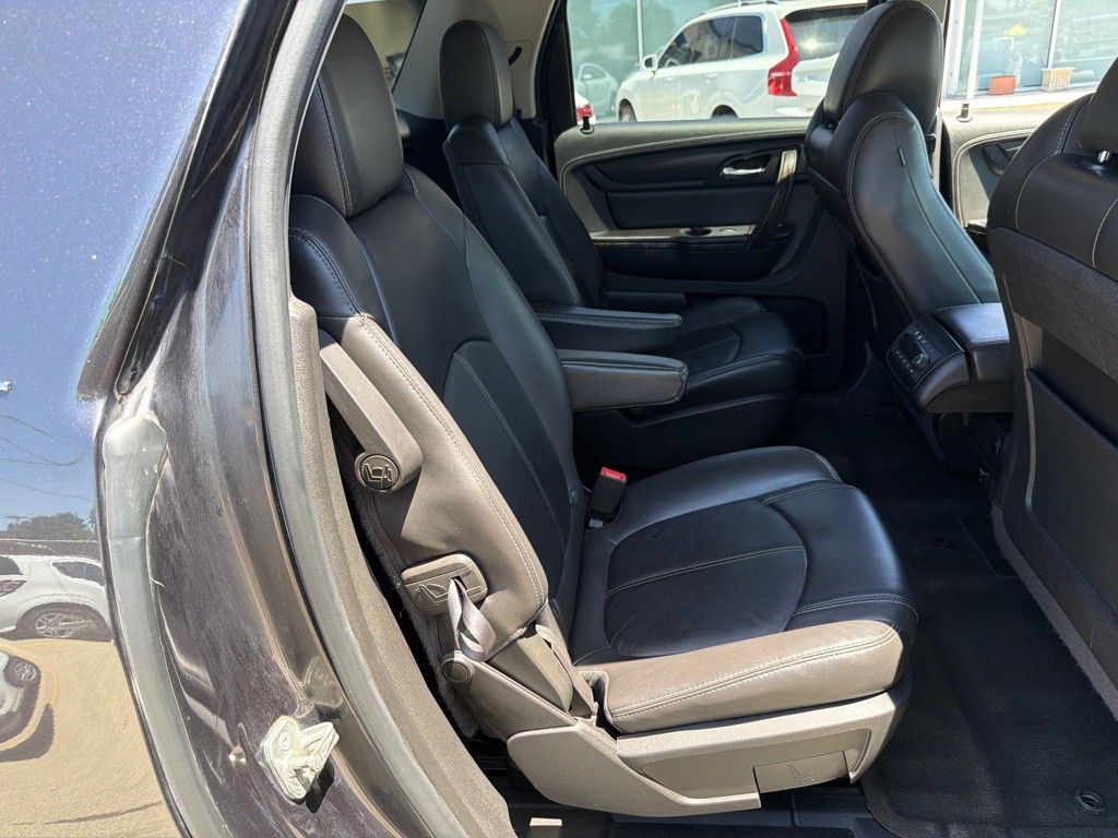 2015 GMC Acadia Image 11