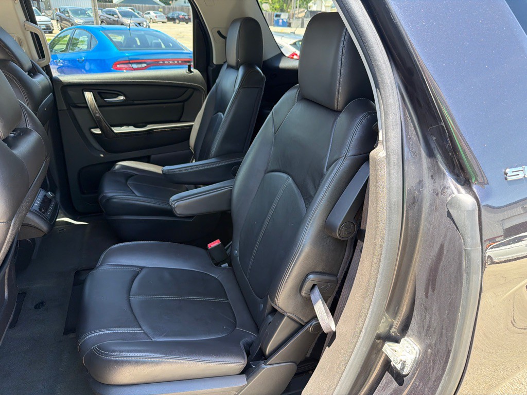 2015 GMC Acadia Image 14