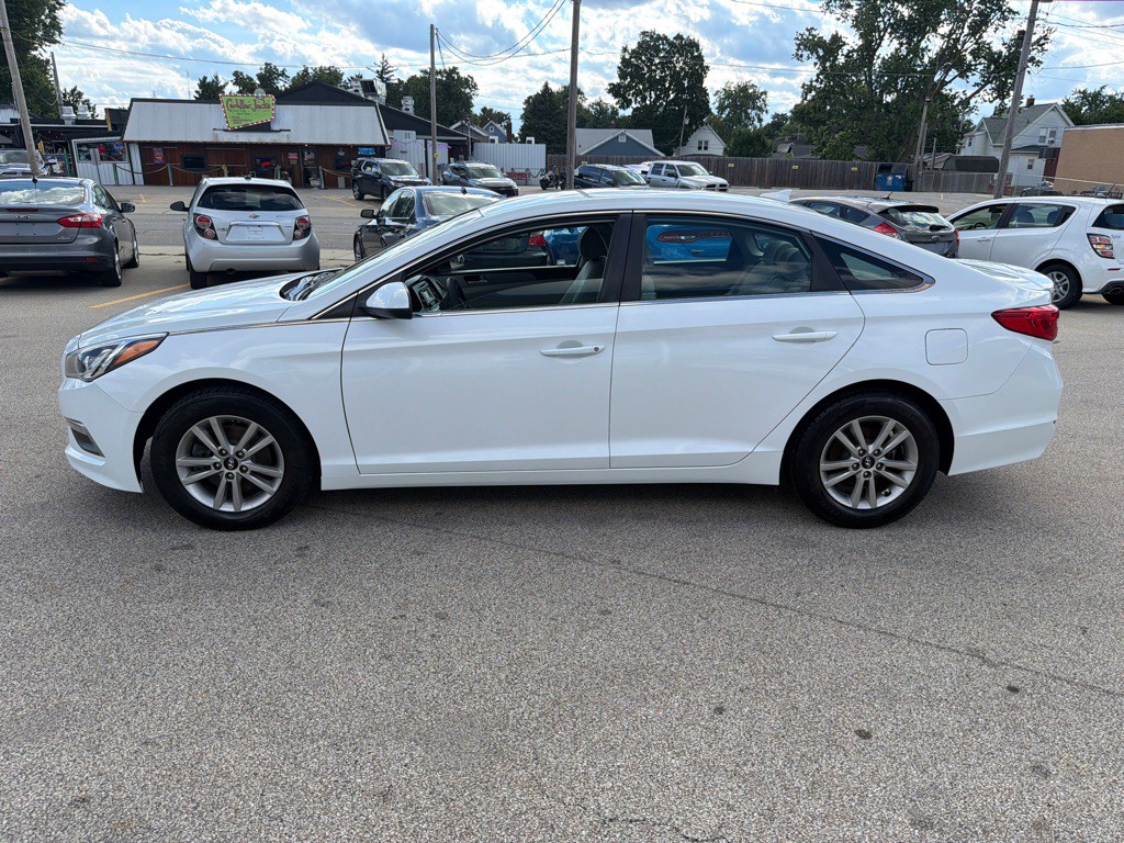2015 Hyundai Sonata Image 5