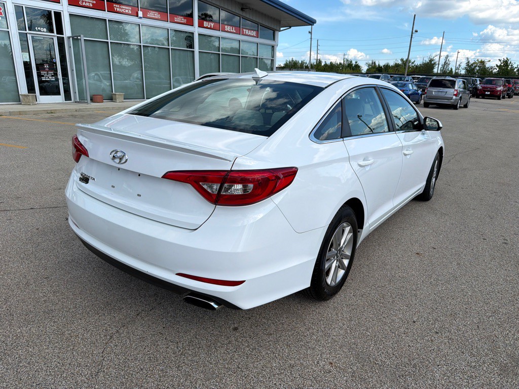2015 Hyundai Sonata Image 8