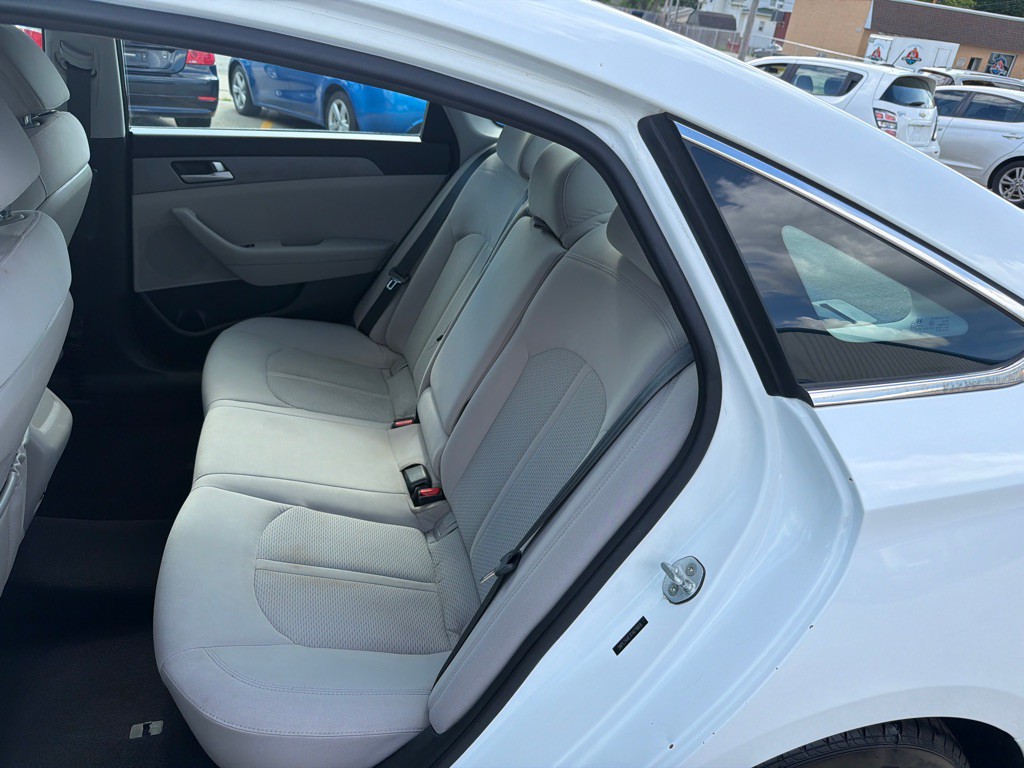 2015 Hyundai Sonata Image 11