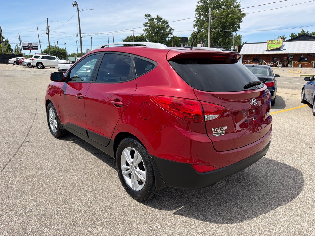 2013 Hyundai Tucson Image 6