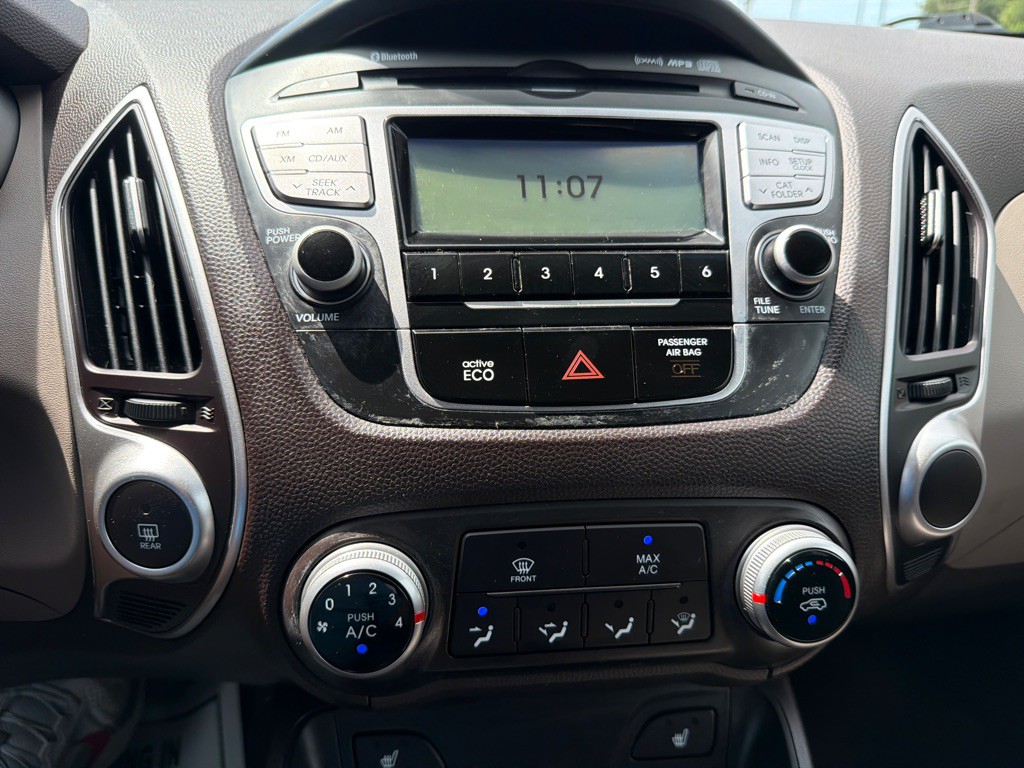 2013 Hyundai Tucson Image 16
