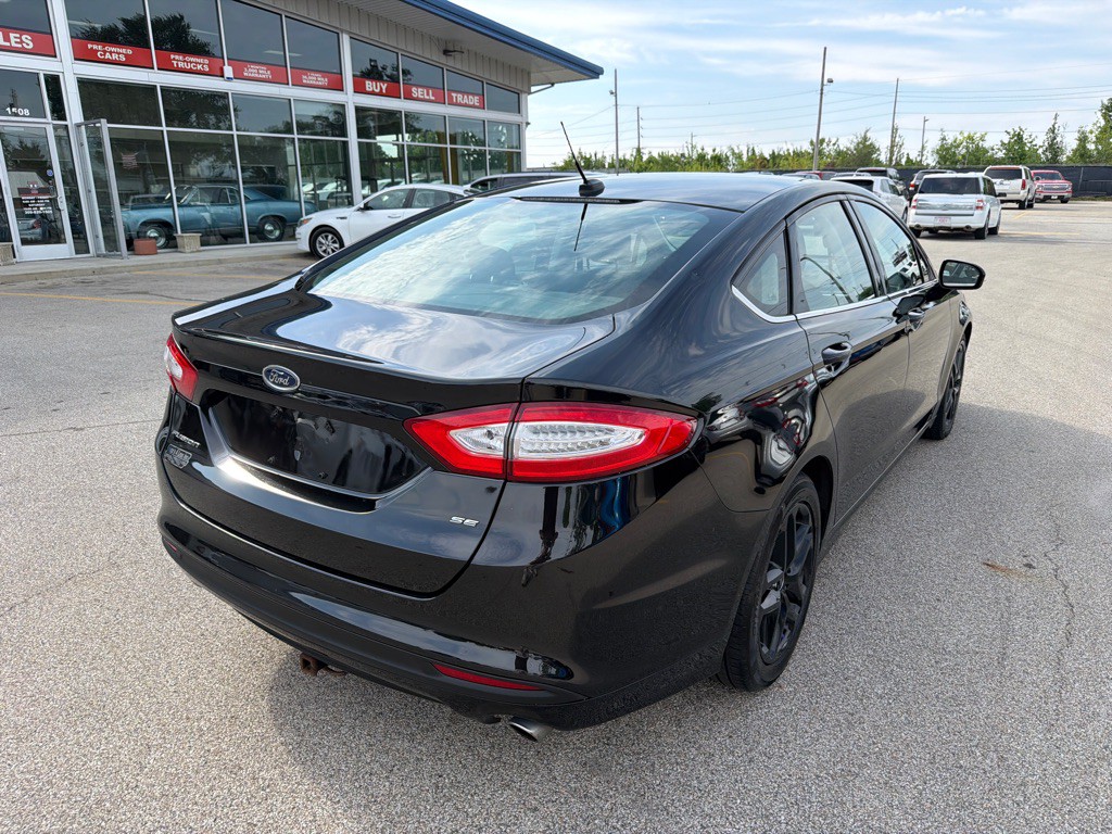2015 Ford Fusion Image 8