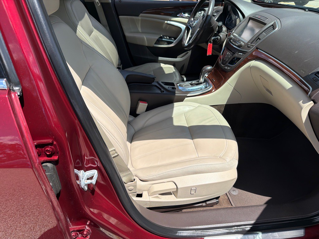 2017 Buick Regal Image 9