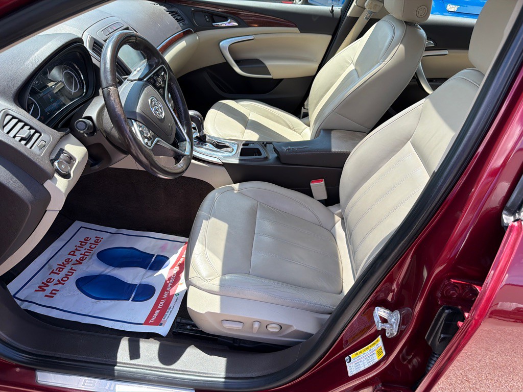 2017 Buick Regal Image 12