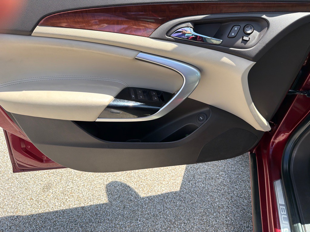 2017 Buick Regal Image 13