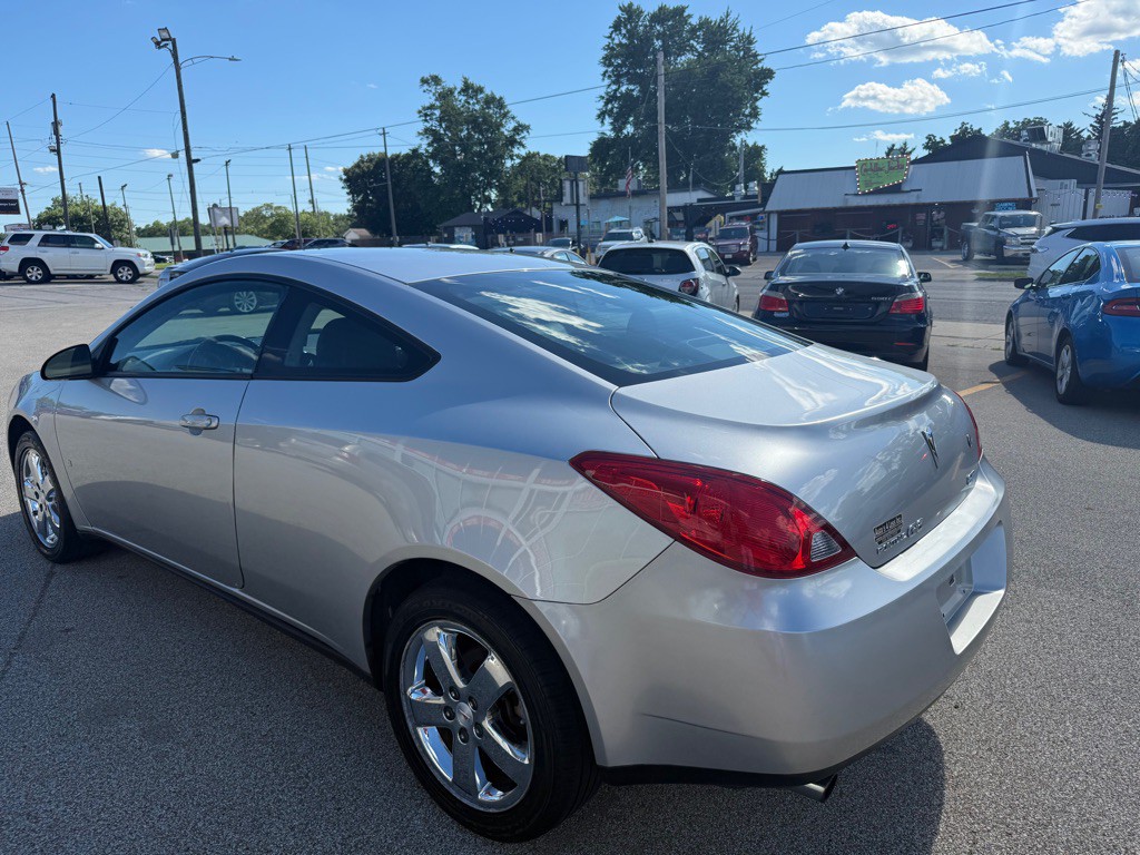 2008 Pontiac G6 Image 6