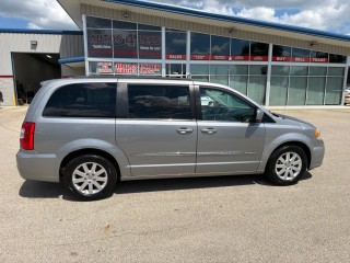 Image for 2014 Chrysler Town & Country Touring ID: 7483674