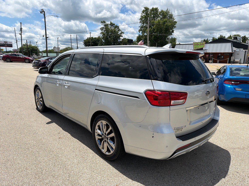 2015 Kia Sedona Image 6