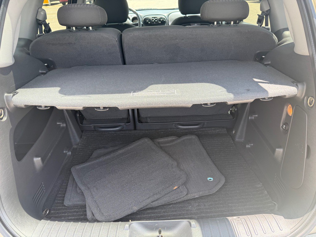 2005 Chrysler PT Cruiser Image 15