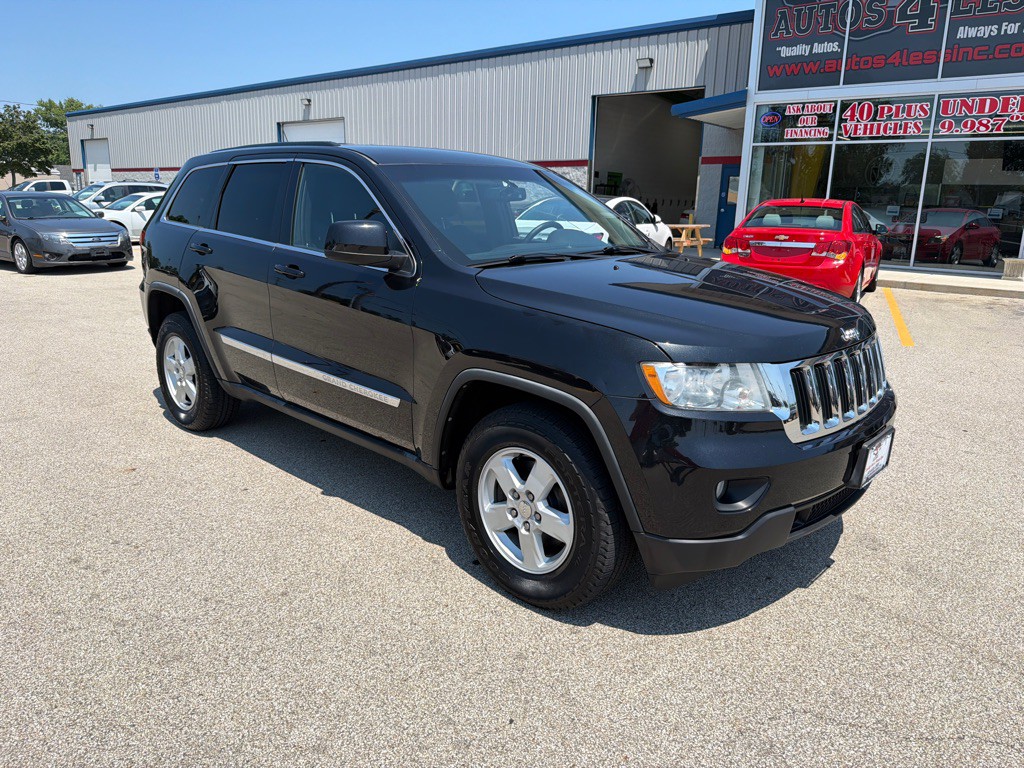 2012 Jeep Grand Cherokee Image 2