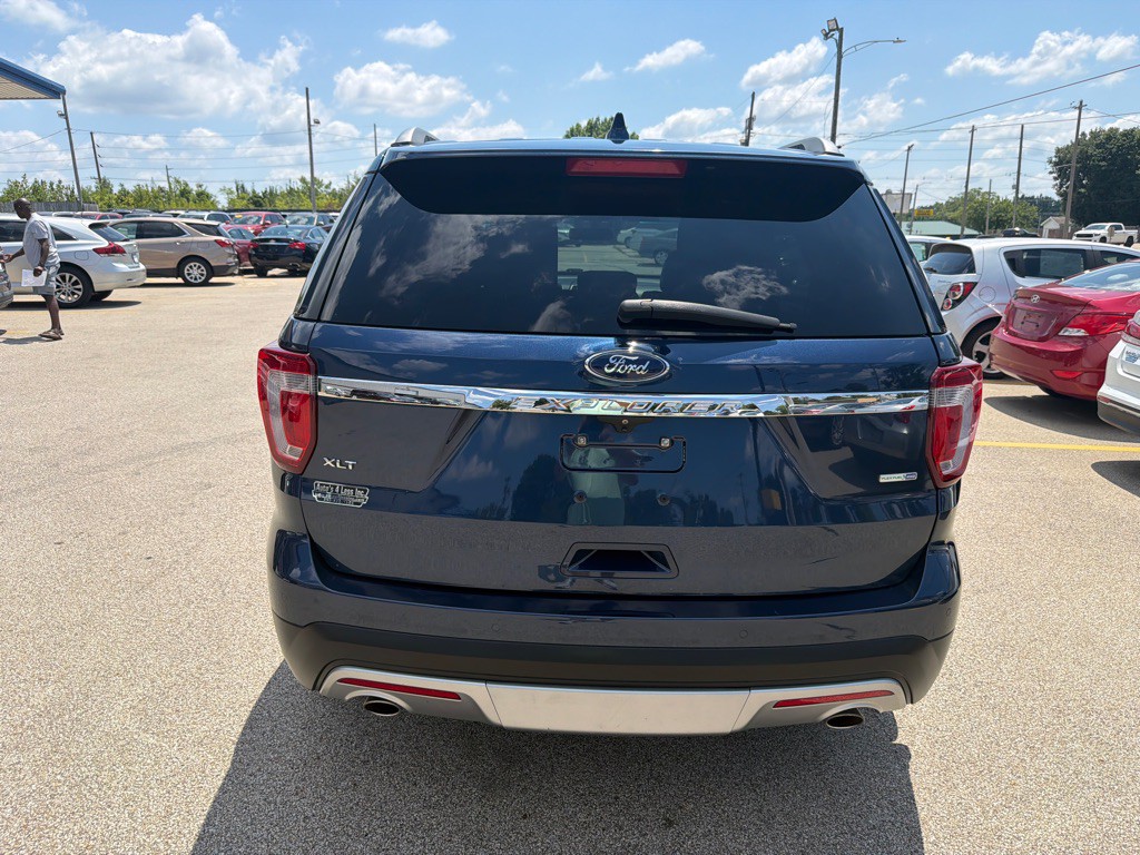 2016 Ford Explorer Image 7