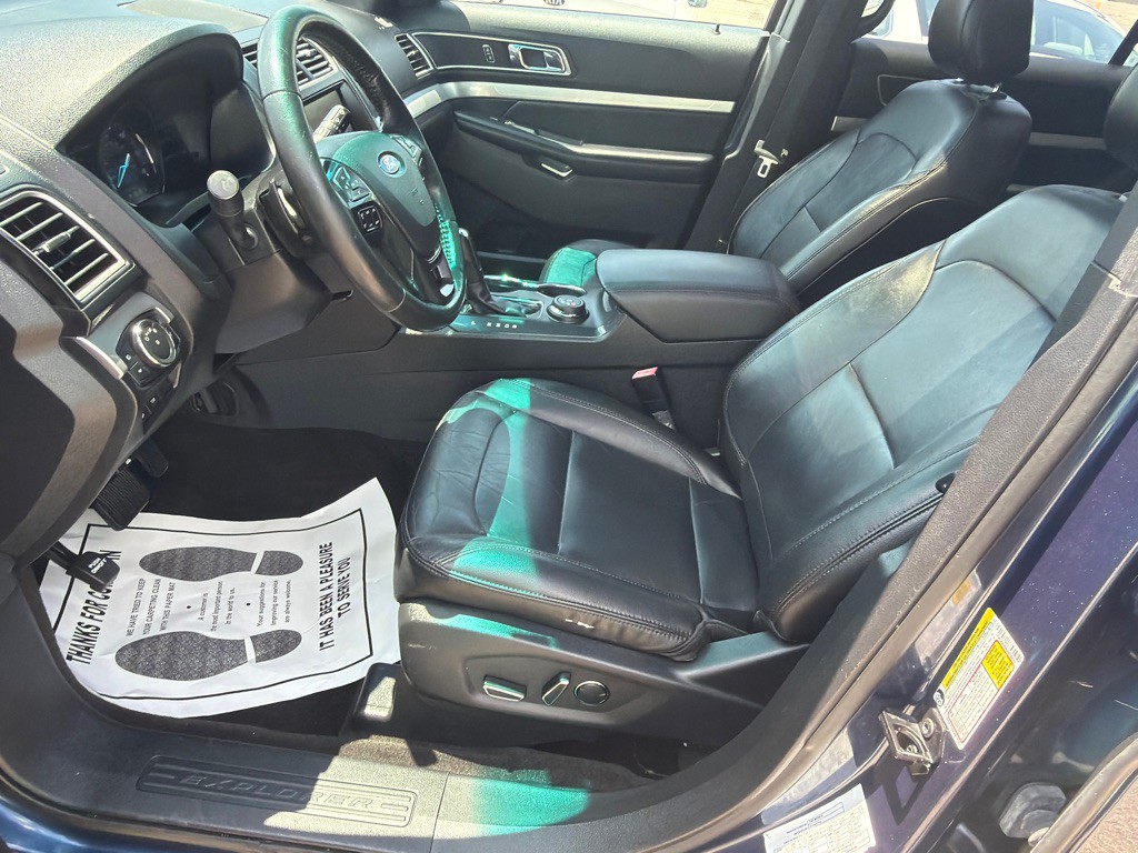 2016 Ford Explorer Image 14