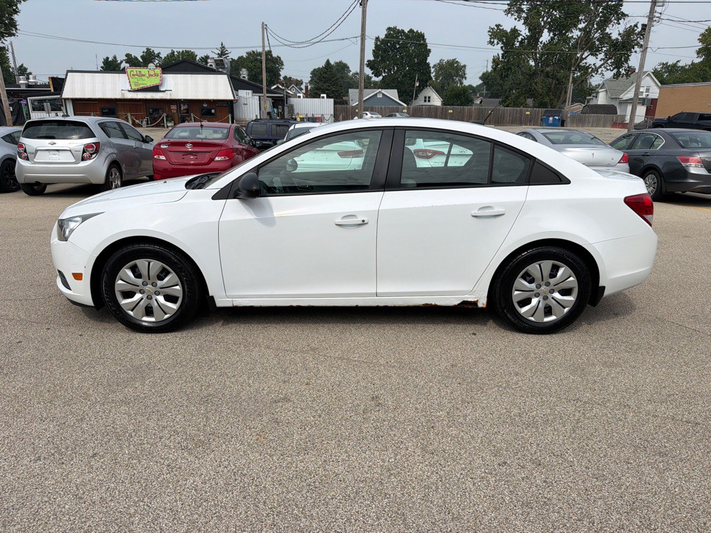 2014 Chevrolet Cruze Image 5