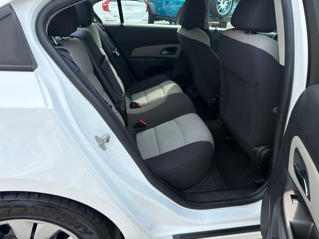2014 Chevrolet Cruze Image 10