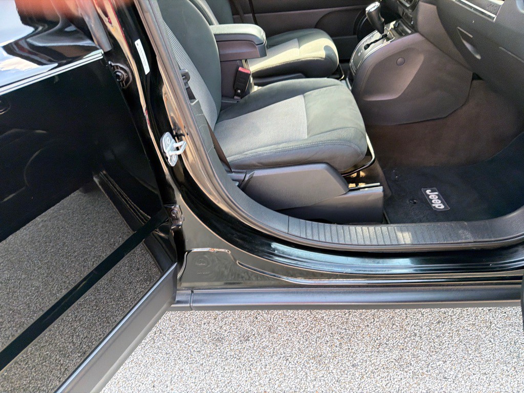 2014 Jeep Patriot Image 9