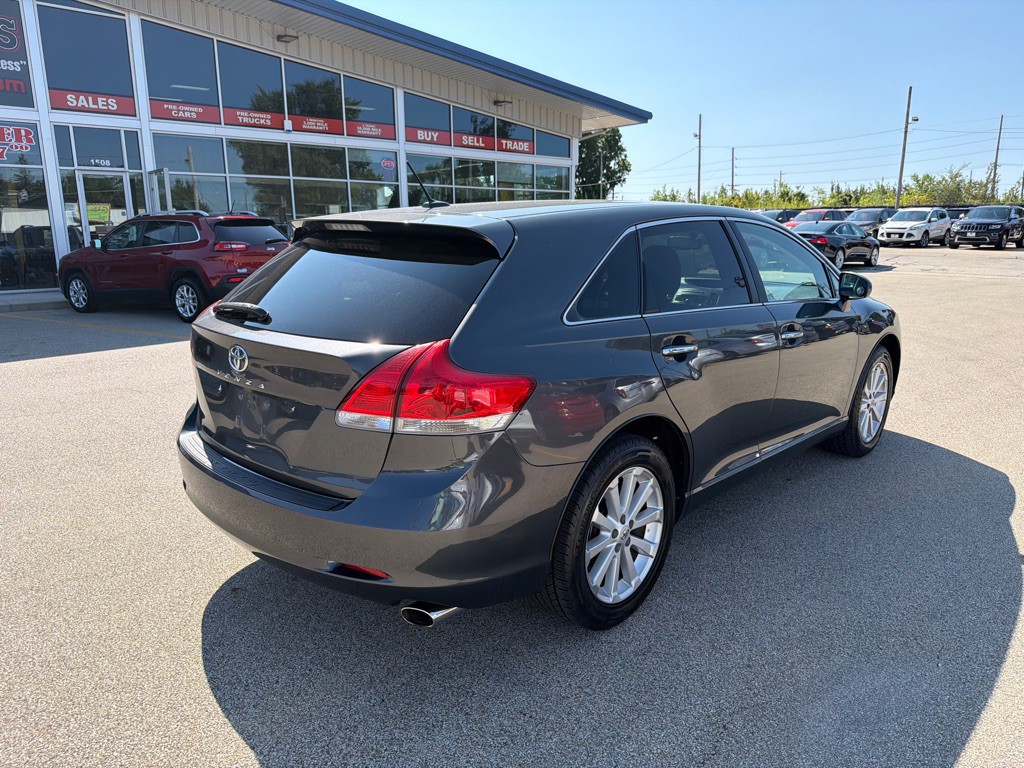 2009 Toyota Venza Image 8