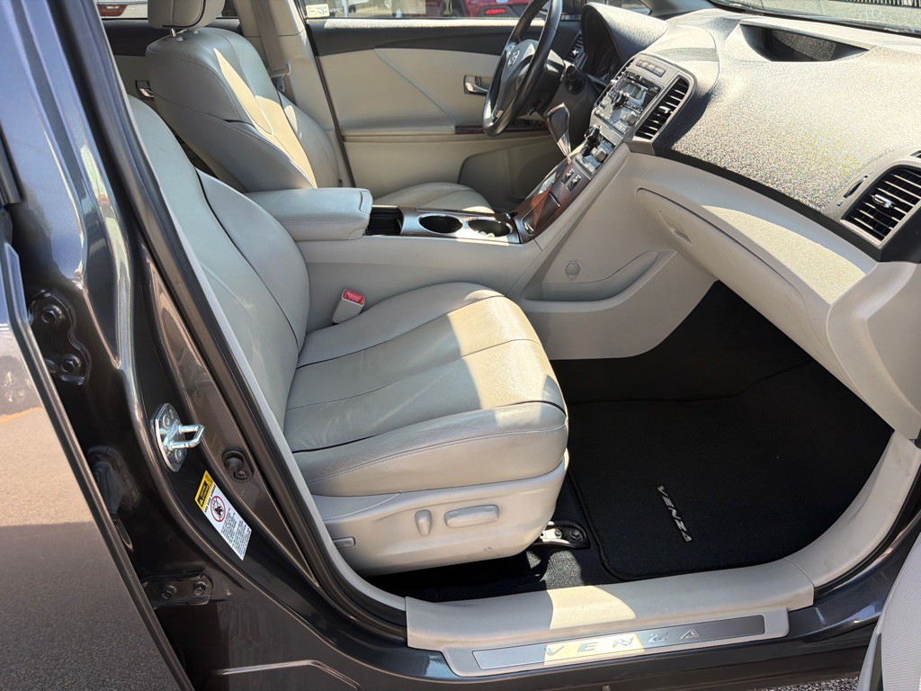 2009 Toyota Venza Image 9