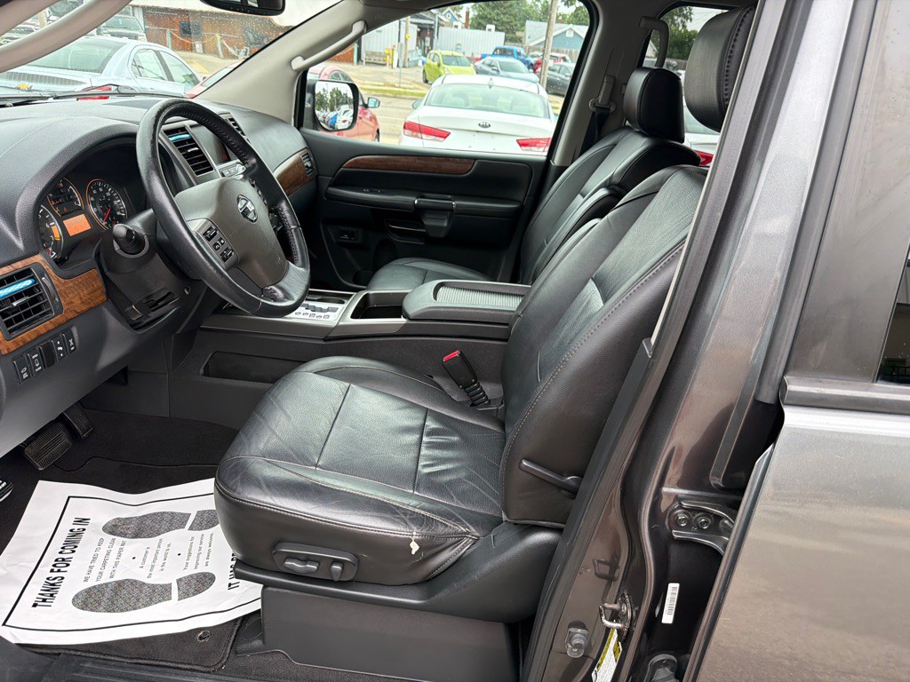 2009 Nissan Armada Image 15