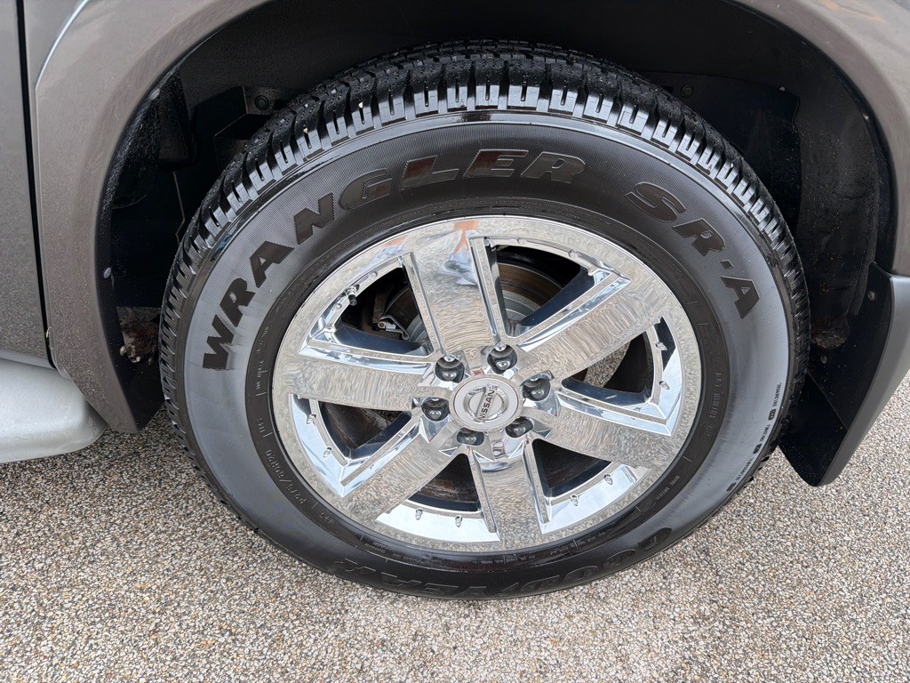 2009 Nissan Armada Image 17
