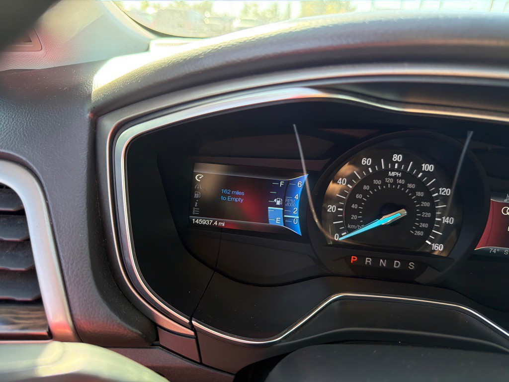 2014 Ford Fusion Image 16