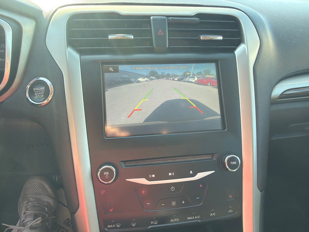 2014 Ford Fusion Image 17