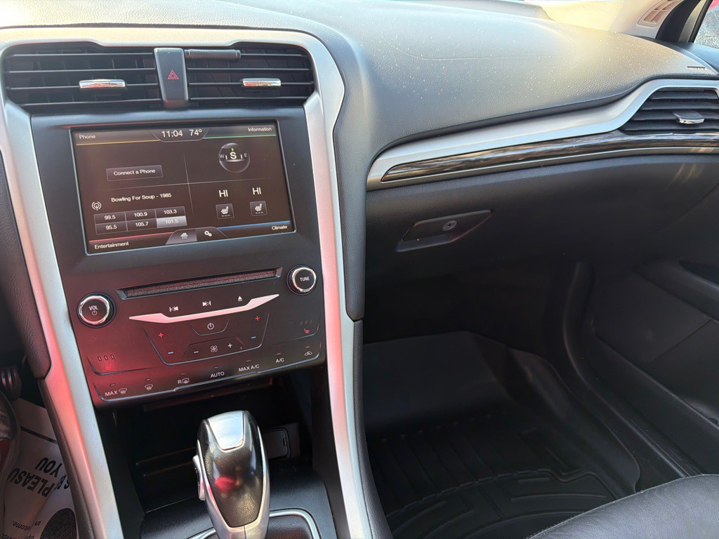 2014 Ford Fusion Image 19
