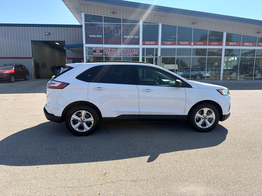 2021 Ford Edge Image 1