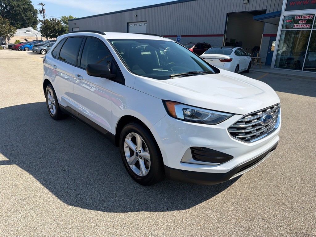 2021 Ford Edge Image 2