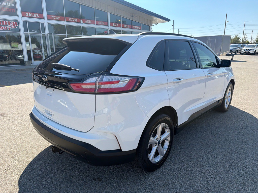 2021 Ford Edge Image 8