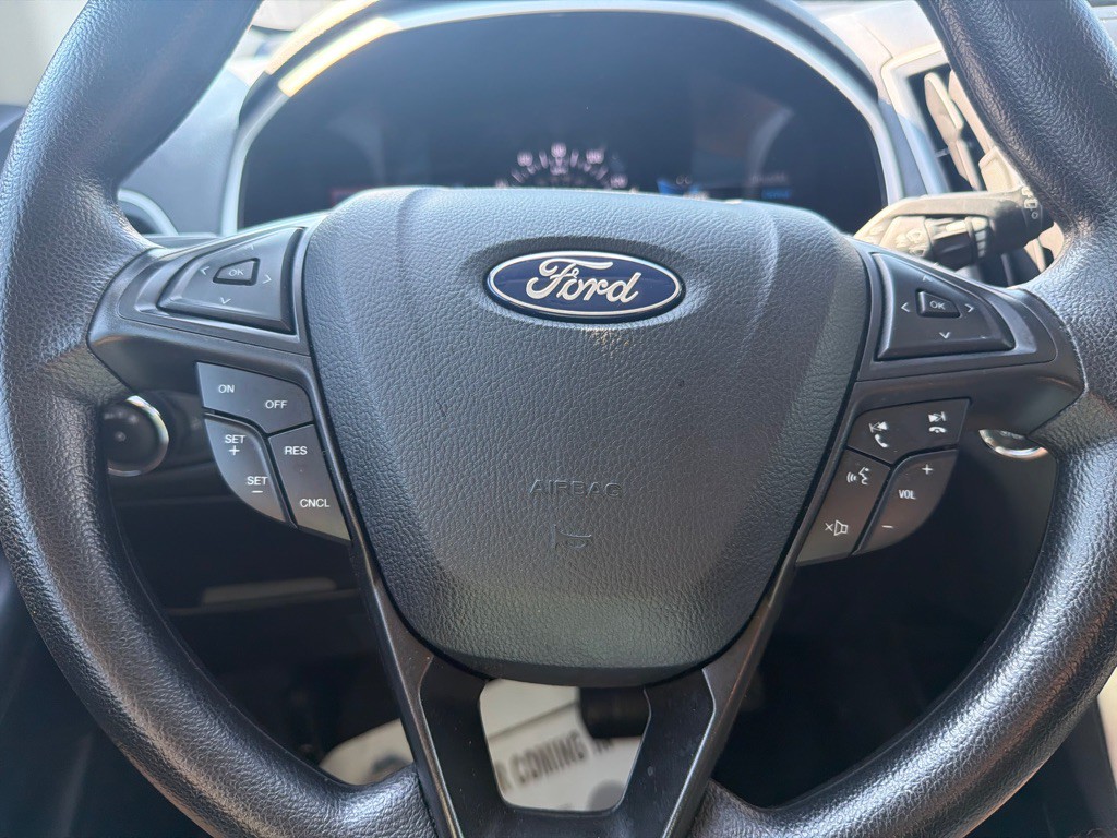 2021 Ford Edge Image 15