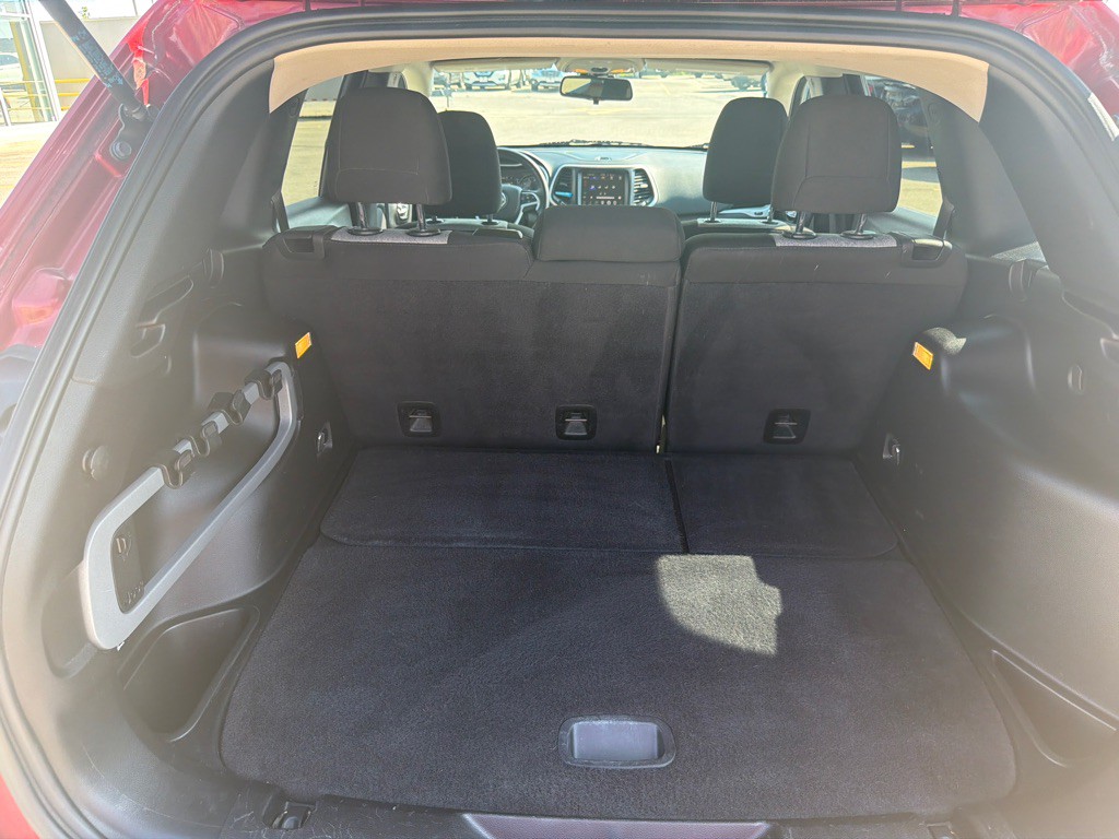 2014 Jeep Cherokee Image 12