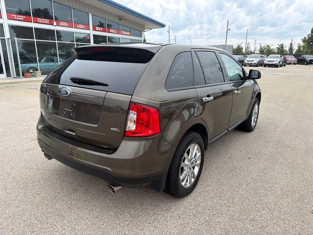 2011 Ford Edge Image 8